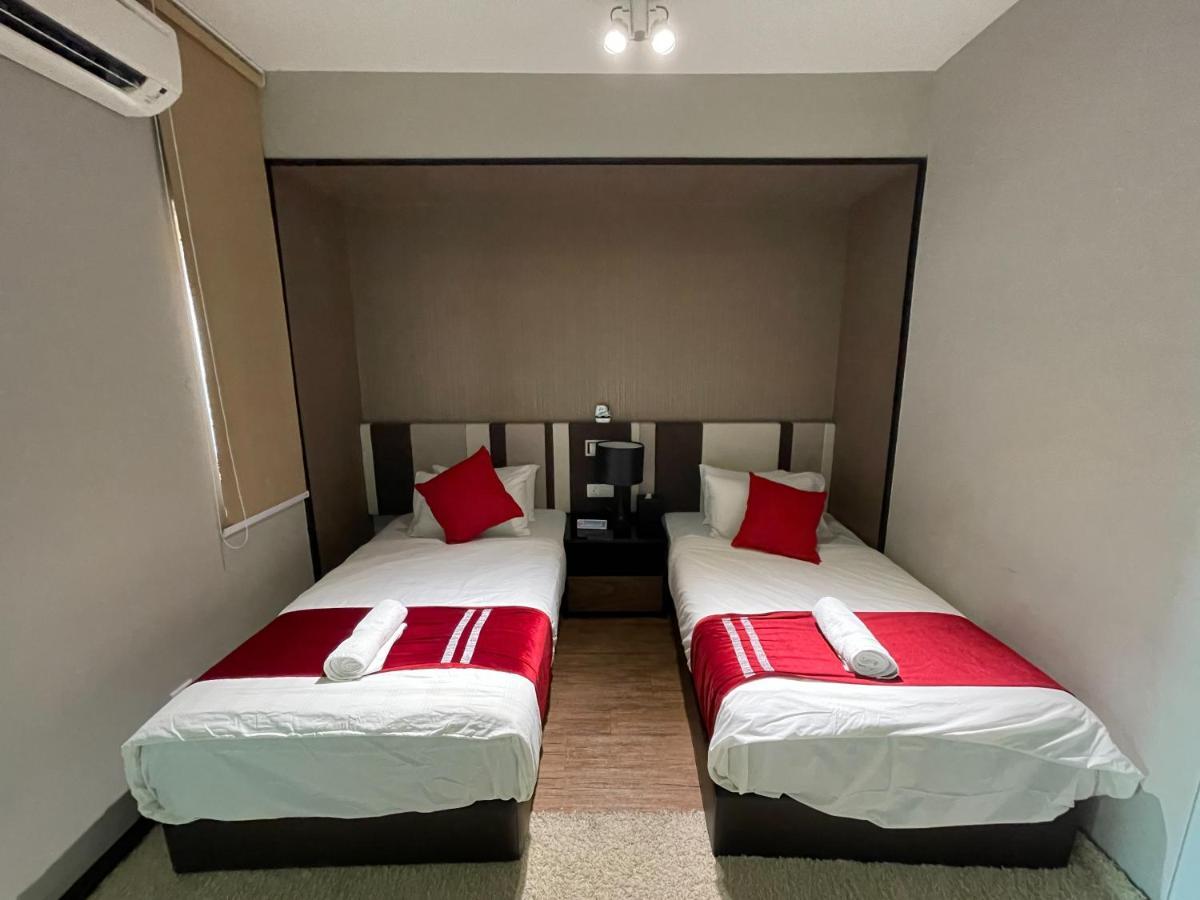 Maritime Seaview Hotel By Ss Setia Resort George Town  Kültér fotó